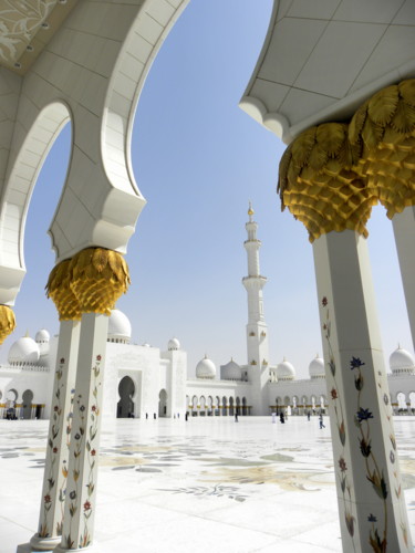 Abu-Dhabi-mosque.jpg