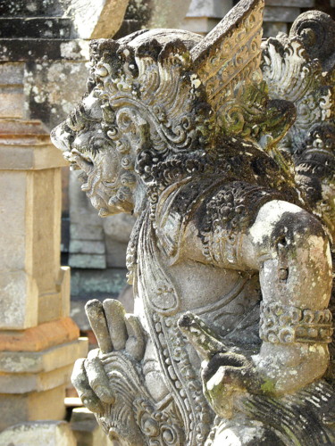 figure-on-temple-Ubud.jpg